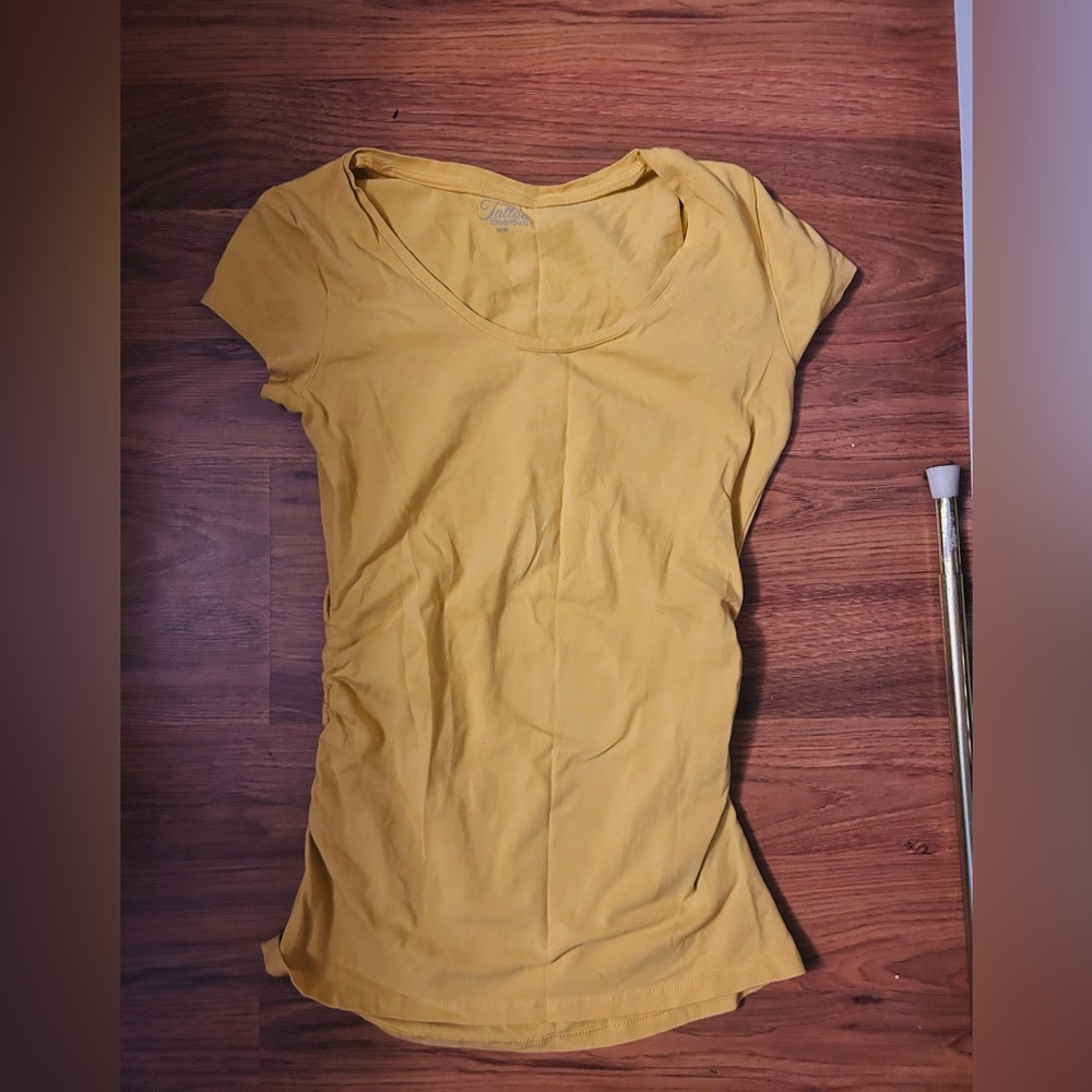 💥 5 for $15 - Eclipse Yellow Fitted Short Sleeve T-Shirt